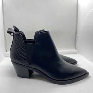 NWT Dolce Vita Black Leather Pointed Booties Minimalist Ankle Boots 8.5